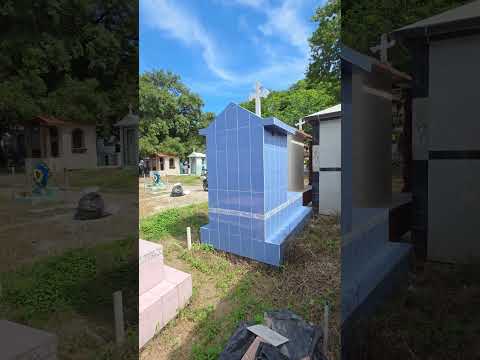Casa En Un Cementerio de El Salvador. El Sauce, La Unión. #elsalvador