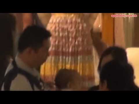 160908 Jessica, Tyler(Jessica's boyfriend), Krystal were spotted at Valentino Landmark Hongkong