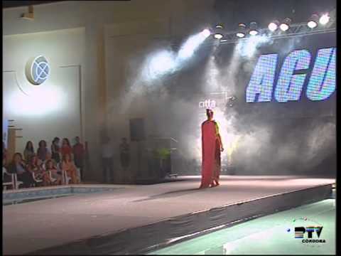 Desfile Cátedra Elio Berhanyer