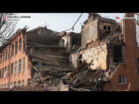 La terreur russe Guerre en Ukraine: à Tchernihiv, des zones résidentielles en ruines