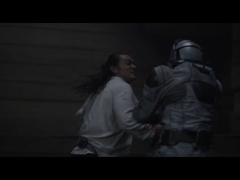 Dune (Featurette 'Becoming Duncan Idaho')