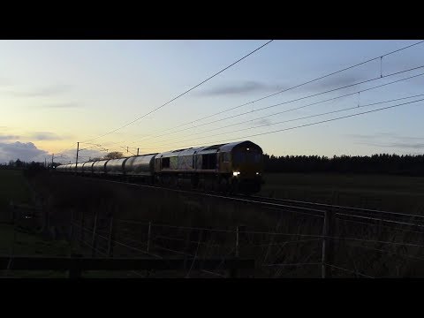 66720 on 4M00 from Mossend to Clitheroe Castle Cement at Cartland 4/12/18