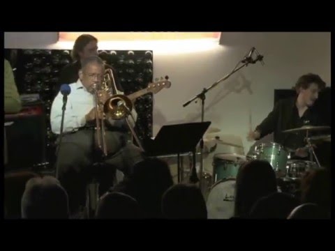 Frank Salis feat. Fred Wesley Superhero