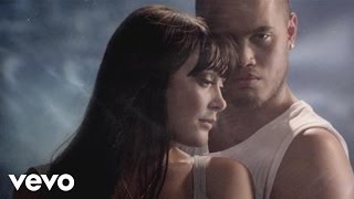 Ginny Blackmore, Stan Walker - Holding You