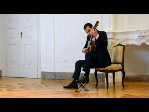 D. Aguado, Trois Rondo Brillants, op.2 n.2  in A minor Classical Guitar - Tal Hurwitz