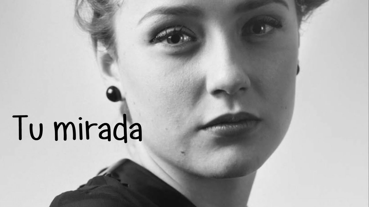 Tu mirada - Poema romántico - Narrado en castellano por Yolanda Adabuhi