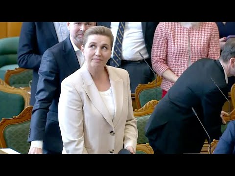 Primeira-ministra da Dinamarca convoca eleições legislativas para 24 de março | AFP