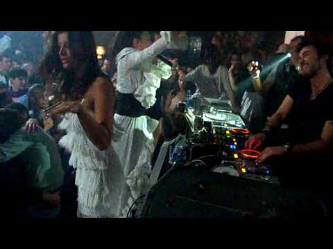 VELVET CLUB SPECIAL GUEST TOMMY VEE FEAT TANJA MONIES