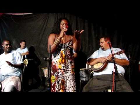 Grupo Raça Popular e Dhi Ribeiro - Pra Uso Exclusivo da Casa - Prodz Newton Charley