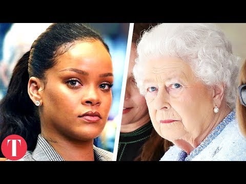 10 Times Queen Elizabeth Was Disrespected In Public