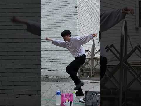 홍대버스킹 220522 이찬욱 - MOVE(2) (TAEMIN dance cover)