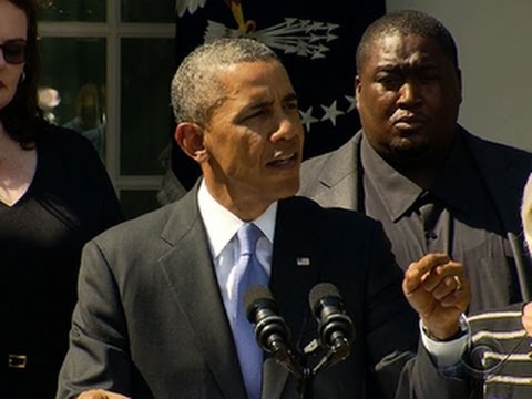 How is White House dealing with Obamacare website fallout?