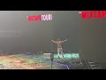 Donnie Wahlberg dances around the stage on final night of Mixtape Tour thumbnail 3