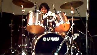 Cheap Trick Invader of  the heart drums solo.