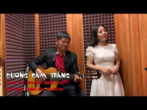 Dương cầm trắng Sheet - Lệ Hồng