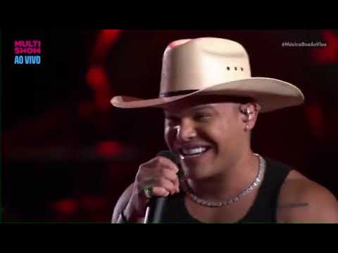 Juliette cantando com Tierry no Música Boa Ao Vivo.