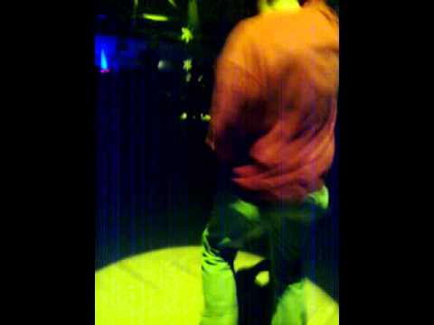 Der Papst aus Bliesen - wir trinken keinen Alkohol und nehmen keine Drogen :-)