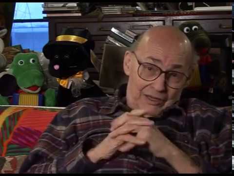 Marvin Minsky - Chomsky's theories of language were irrelevant (83/151)