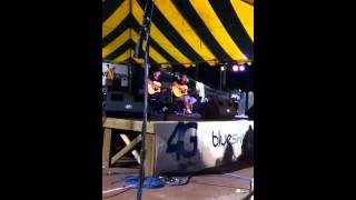 Adeaze Live in Concert