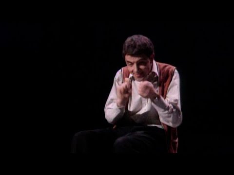 Mr. Bean - Playing the Invisible Drums (1991)