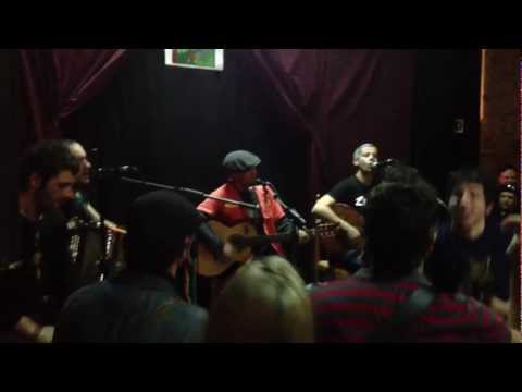 Los Musicarios - El viento 11/03/2013 Cornellà de Llobregat