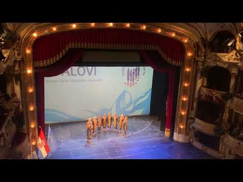 Klapa Valovi - U zemlju latinsku