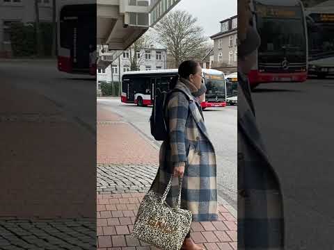 HVV Buslinie 180 (E-Citaro) Richtung Stellingen in Hamburg #shorts