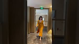 乗らないか、、爆乳ちゃん