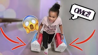 SURPRISING OUR 8 YEAR OLD DAUGHTER WITH GUINEA PIGS FOR CHRISTMAS!!
