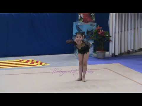 Natalia KVON free hands - 2012 Vitry Cup *alevin*