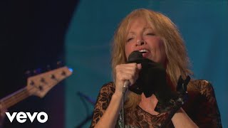 Carly Simon - Nobody Does It Better (Live On The Queen Mary 2)