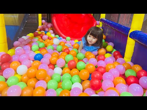 Soft play indoor playground Landmark mall of Qatar 2022. Maryam and Mubina
