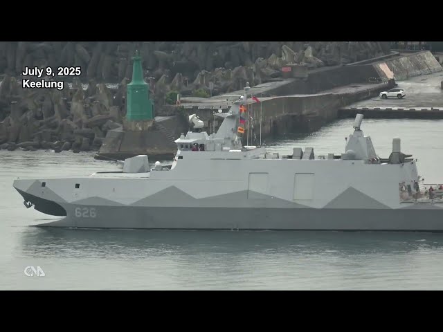 Armored vehicles, warship mobilized as Han Kuang drills kick off