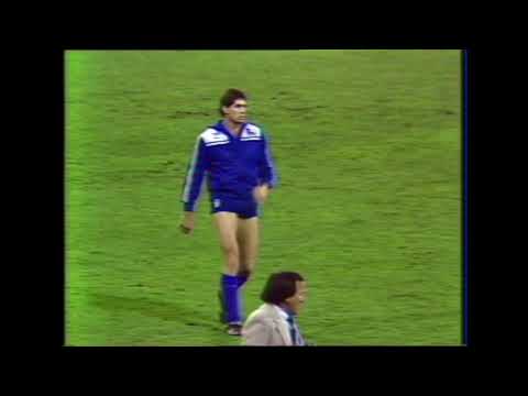 1985 Round 14 - Qtr Time Behind the Scenes - Don Chipp Do anything for the workers except become one