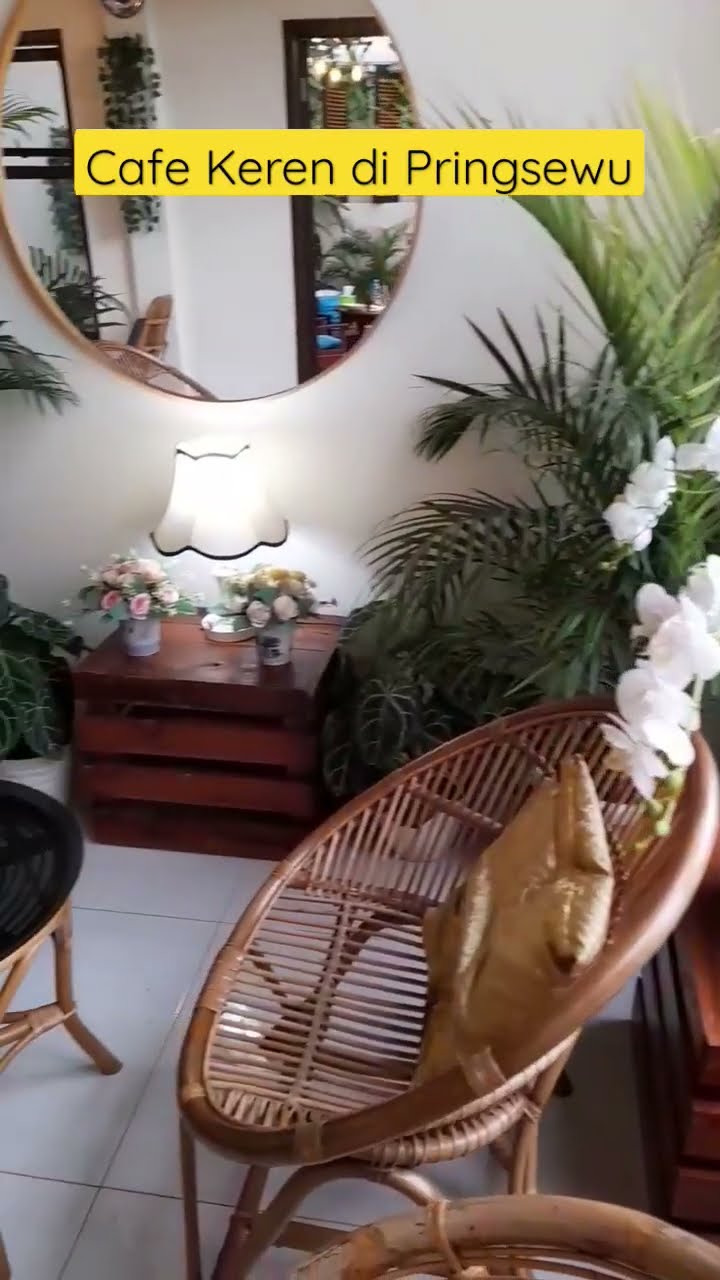 Siap-siap jatuh cinta sama kuliner Lampung! 🌟 Tempat nongkrong seru di Pringsewu, bikin betah berlama-lama!