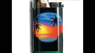 Black Champagne by Luna