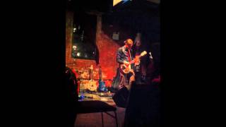 Rob Mastrianni- Baby Sitar Guitar Solo (short clip)