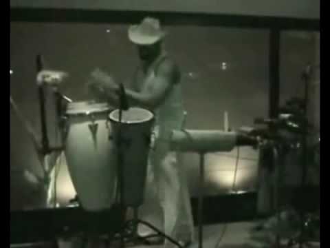 FINSTON HONORE 1/3 - Aporarte Producciones