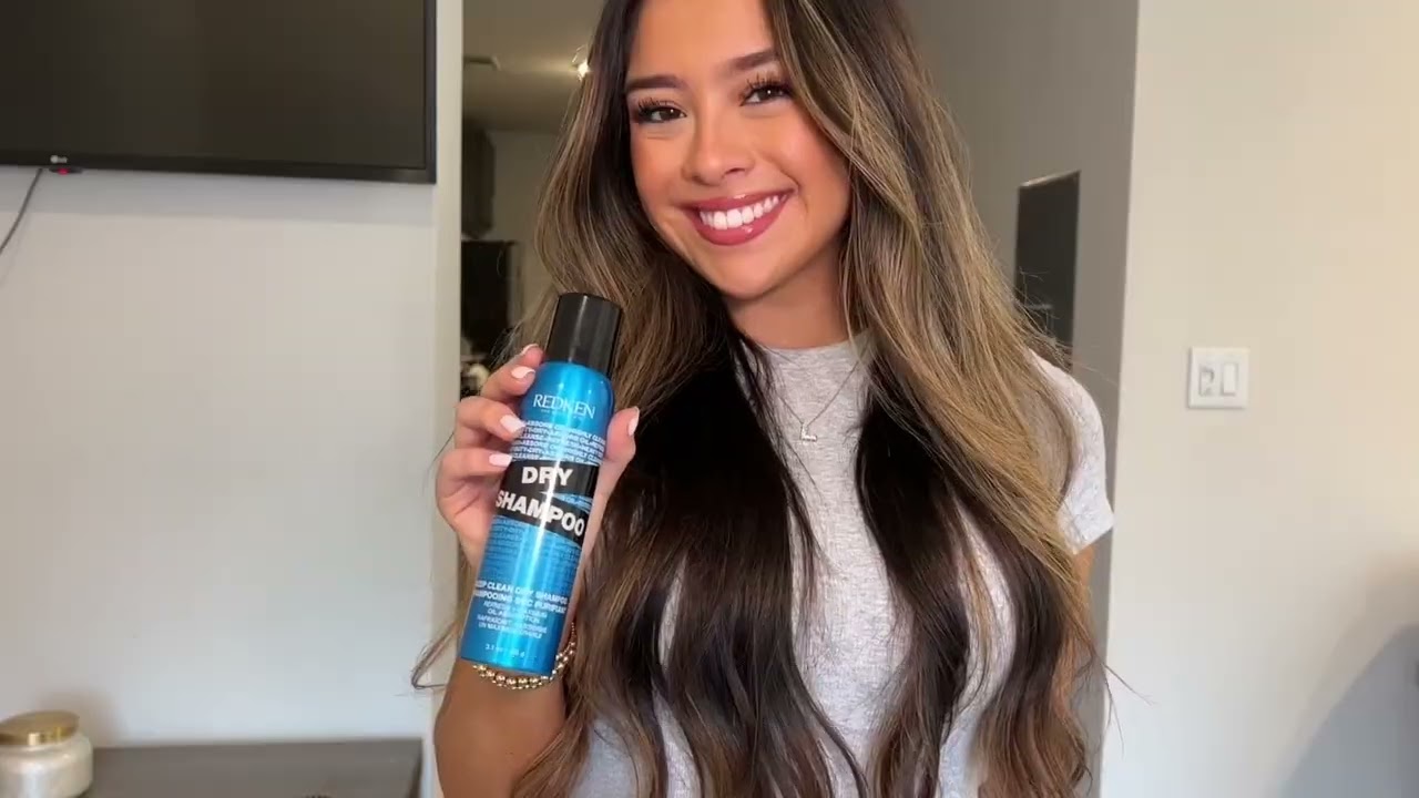 Redken Pro Tip: Apply Deep Clean Dry Shampoo to roots to refresh up to fourth day hair