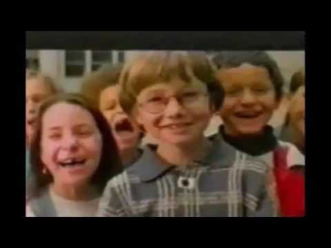 Baz Luhrmann - Everybody's Free To Wear Sunscreen - SHORT VERSION ENGLISH SUBTITLES