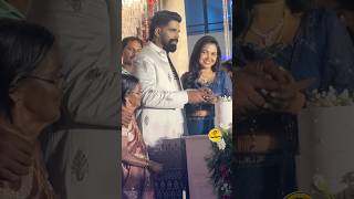 Download lagu അമ്മയെ ഇത്രയും സ്നേഹിക്കുന്ന വേറൊരു മകനും കാണില്ല #bineeshbastin #bineeshbastinwedding mp3