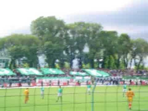 Radomiak Radom - Korona Kielce. Oprawa kibiców zielonych.