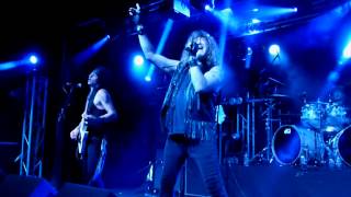 Black 'N Blue - Hold On To 18 (Live Firefest 2014)