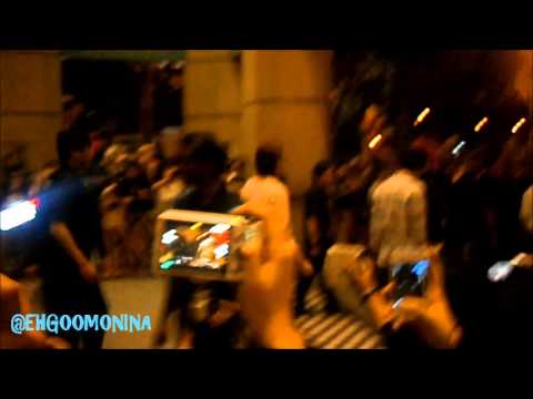 [120612] B1A4 leaving hotel for rehearsal