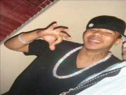 YUNG BERG feat. RENO CHINATI                SHELLTOES