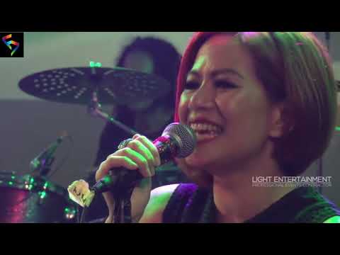 DEWA 19 FEAT ARI LASSO - SEPARUH NAFAS Live In Bandung
