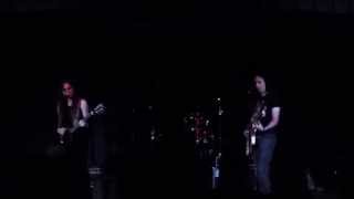 Emma Ruth Rundle - "Arms I Know So Well" (Live)