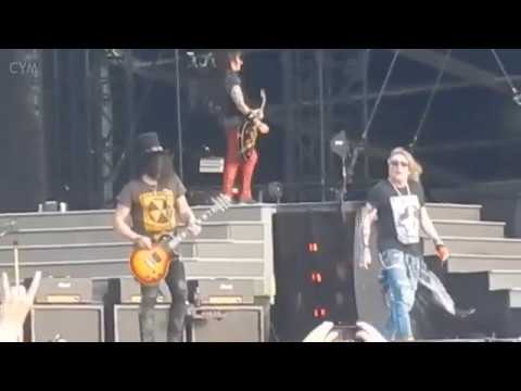 download lagu mp3 mp4 Guns N Roses Nijmegen 2018, download lagu Guns N Roses Nijmegen 2018 gratis, unduh video klip Guns N Roses Nijmegen 2018