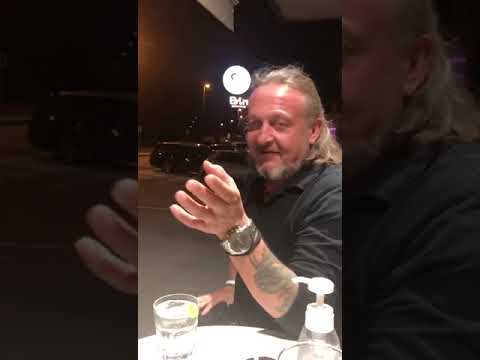 barzelletta maiale e carabiniere nello spazio (in veneto)