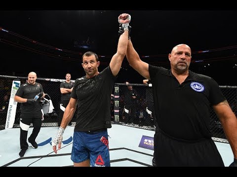 Luke Rockhold Says Robert Whittaker Is The Real UFC Middleweight Champion